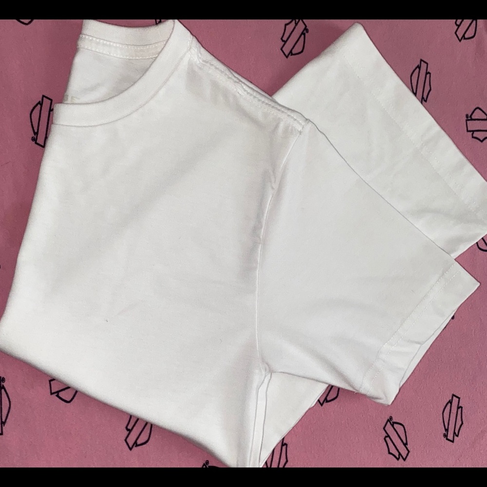 Xs boys white t-shirt (30-32)